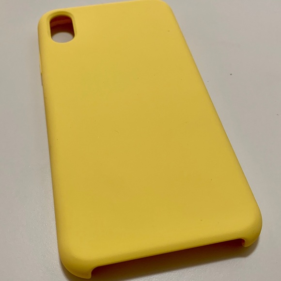 apple iphone xs max case yellow apple iphone xs max case yellow